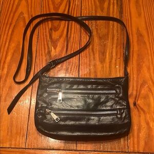 HOBO Crossbody Leather Avery                                I